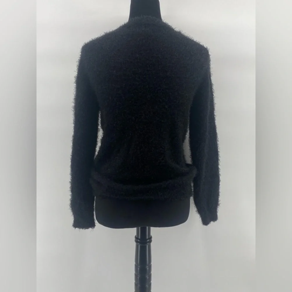 Girl Power‎ Sweater